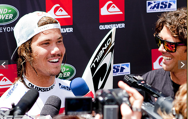 Jordy Smith, uno de los héroes de la jornada. Foto: ASP 